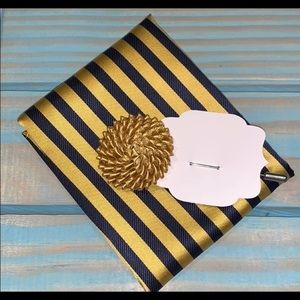 Used 1 time. Mens Pocket Square 11.5x11.5  UKRAINE flag colors Blue & Gold